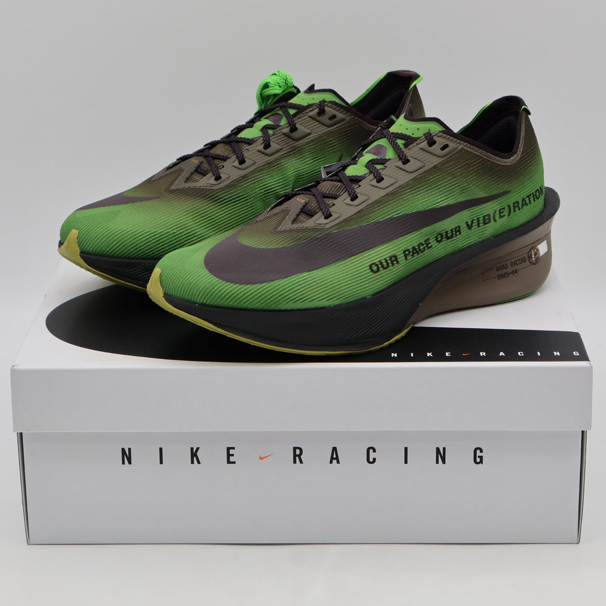 IQ3418-399 Nike Vaporfly 4 Chlorophyll Off-Noir Mink Brown Burgundy Ash (Men's)