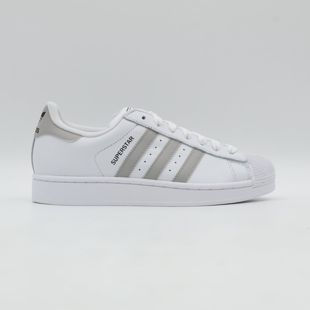 JQ4731 adidas Originals Superstar 2 Footwear White Grey OneCore Black (Men's)