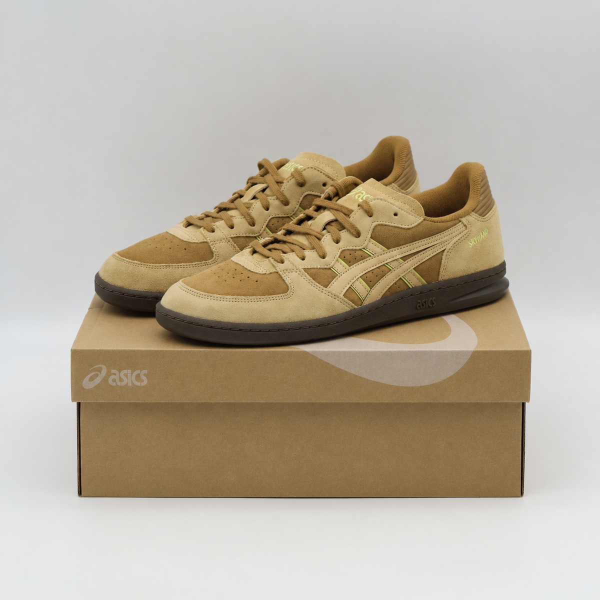 1203A452-201 Asics Skyhand OG Walnut Camel Beige (Men's)