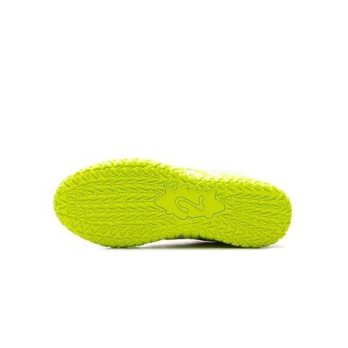 IM8692-100 Nike GS 3 Snowed In
