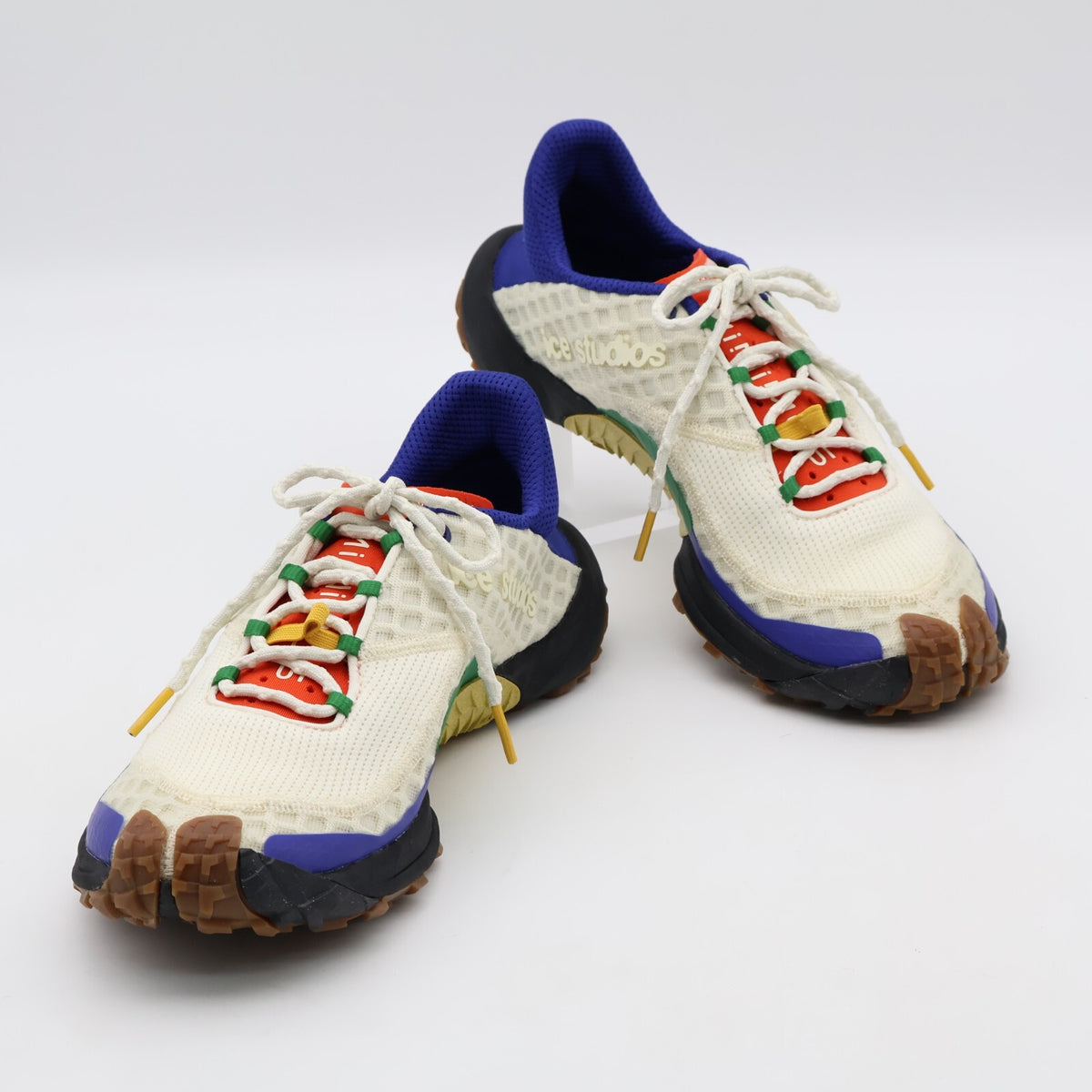 UM10LIS The Ice Studios New Balance MT10 Cream (Men's)