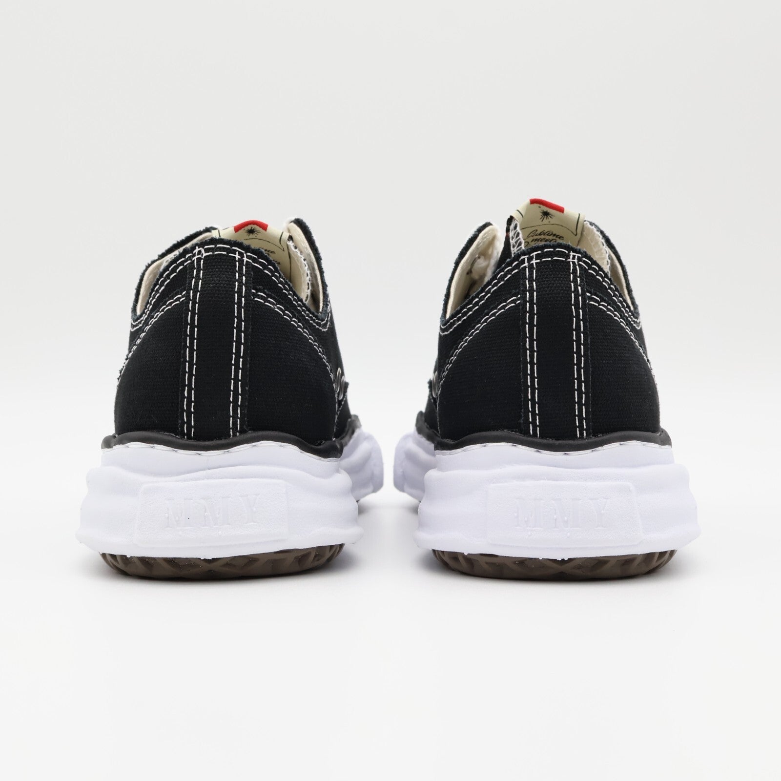 A01FW702-BLACK Maison MIHARA YASUHIRO PETERSON OG Sole Canvas Low Cut (Menâs)
