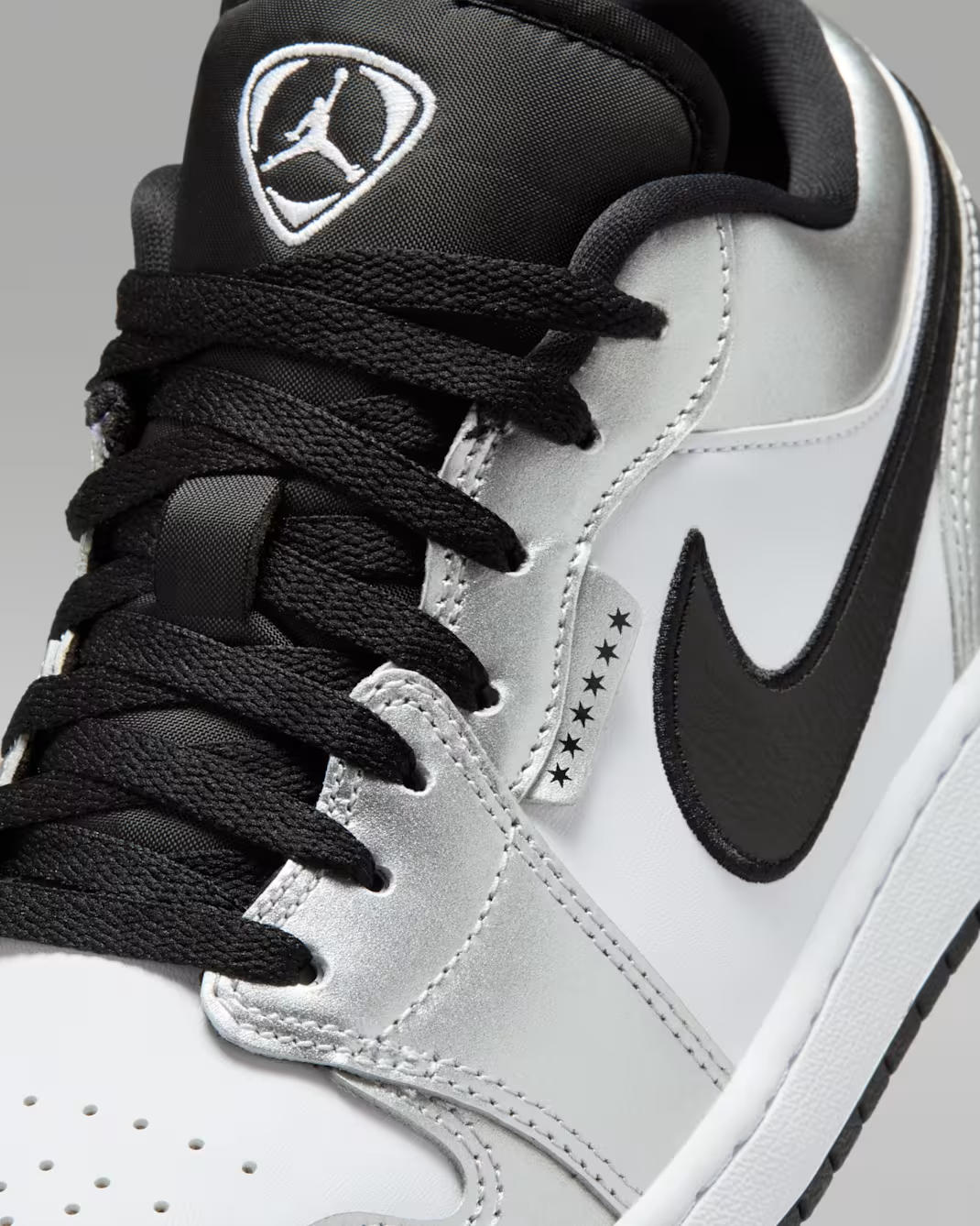 IR2278-100 Nike Air Jordan 1 Low Se White Black Metallic Silver (Men's)