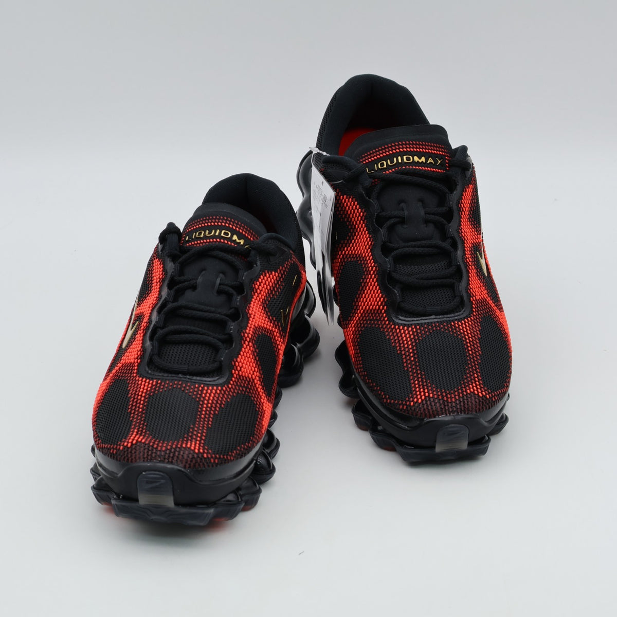 IQ7634-002 Nike Air Liquid Max "Black/Team Red" (Men's)