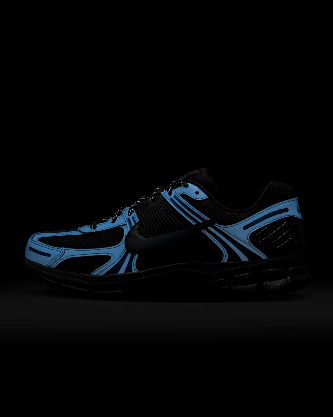 HV6900-001 Nike Zoom Vomero 5 Black Court Blue Anthracite Black (Men's)