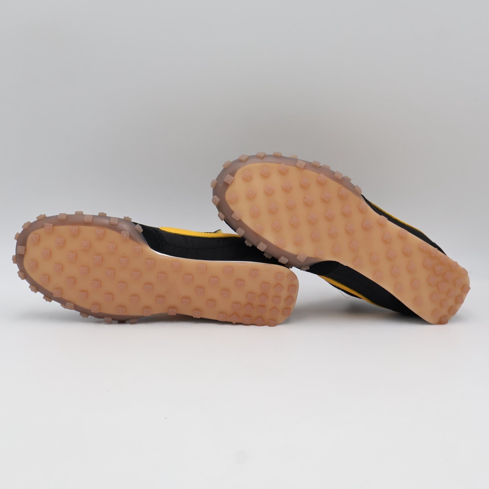 IM8658-003 Nike Waffle Racer "Black/University Gold" (Men's)