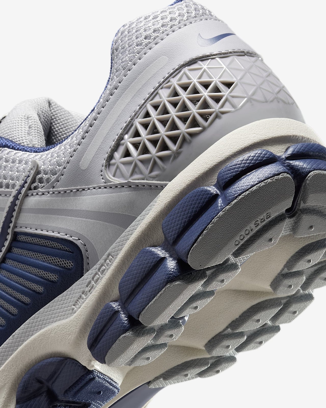 FB9149-003 Nike Zoom Vomero 5 Vast Grey Wolf Grey Pale Ivory Blue Void (Men's)