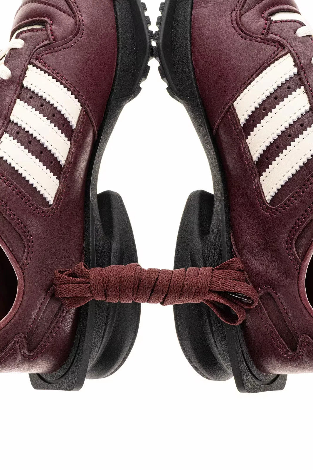 KK1586 adidas FORUM SQ "Shadow Red/Cream White/Core Black" (Women's)