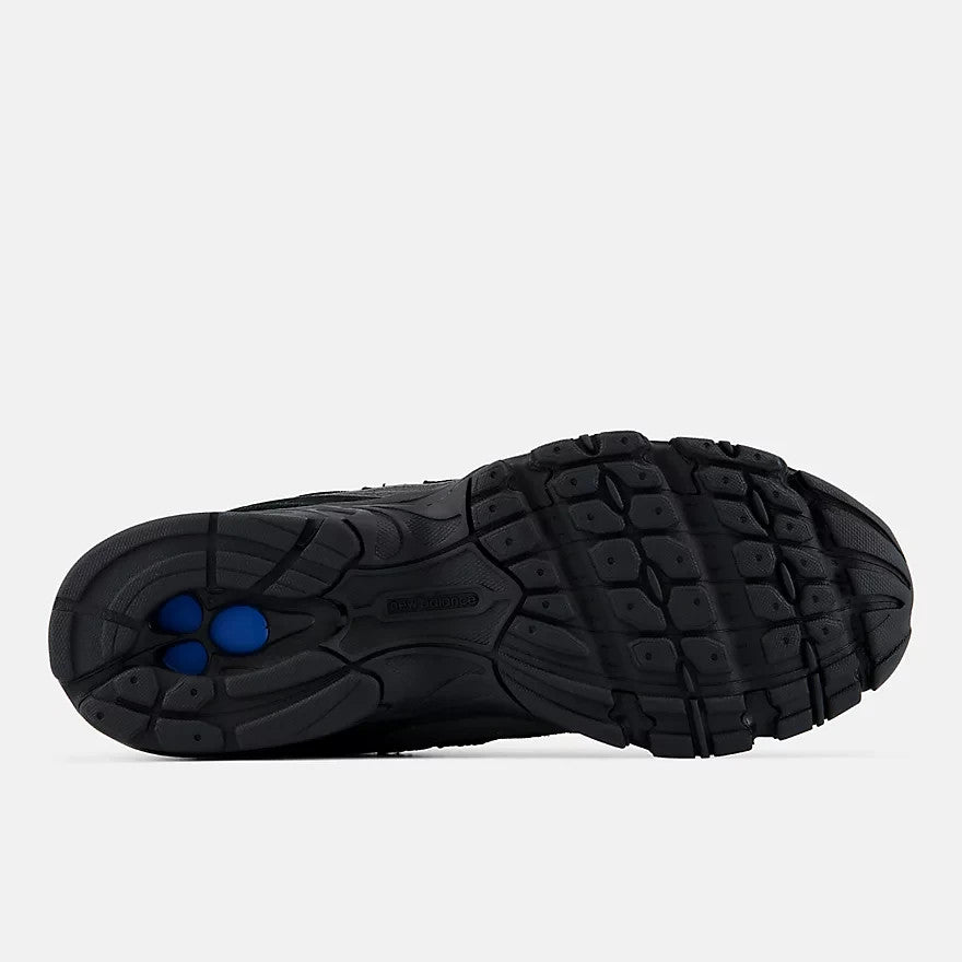 U7408XH New Balance 740 "Black" (Men's)