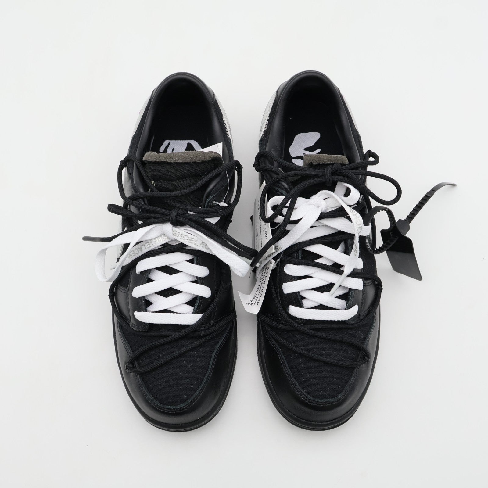 DM1602-001 Off-White Nike Dunk Low 1 OF 50 Black 50 (Men's)