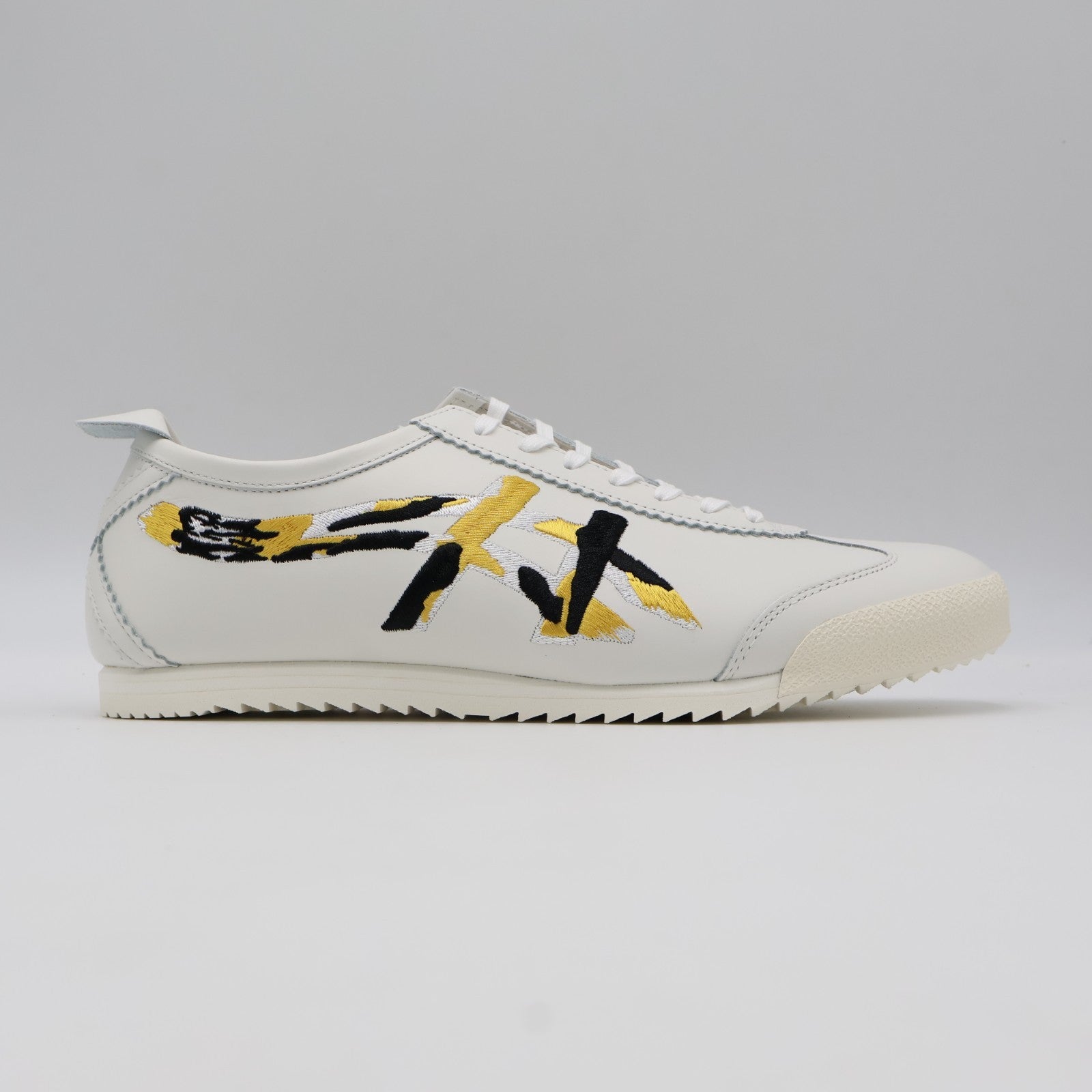 1181A578-101 Onitsuka Tiger NIPPON MADE Mexico 66 Deluxe White Vibrant (Men's)
