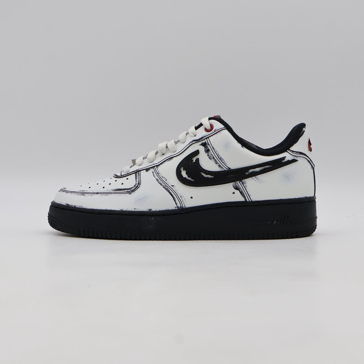 IV6350-121 Nike Air Force 1 "Halloween/Scream" (Men's)