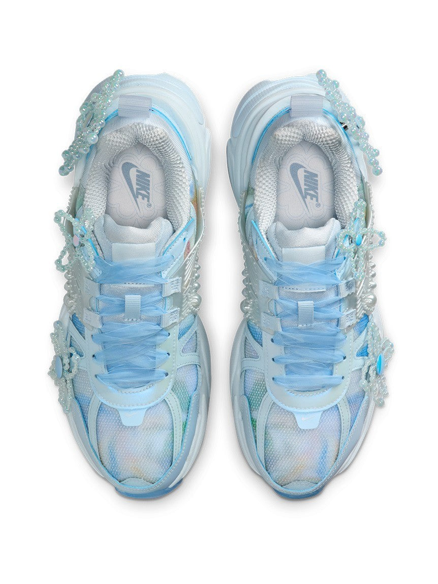 IB7426-400 Susan Fang Nike V2K Run Blue Tint (Women's)