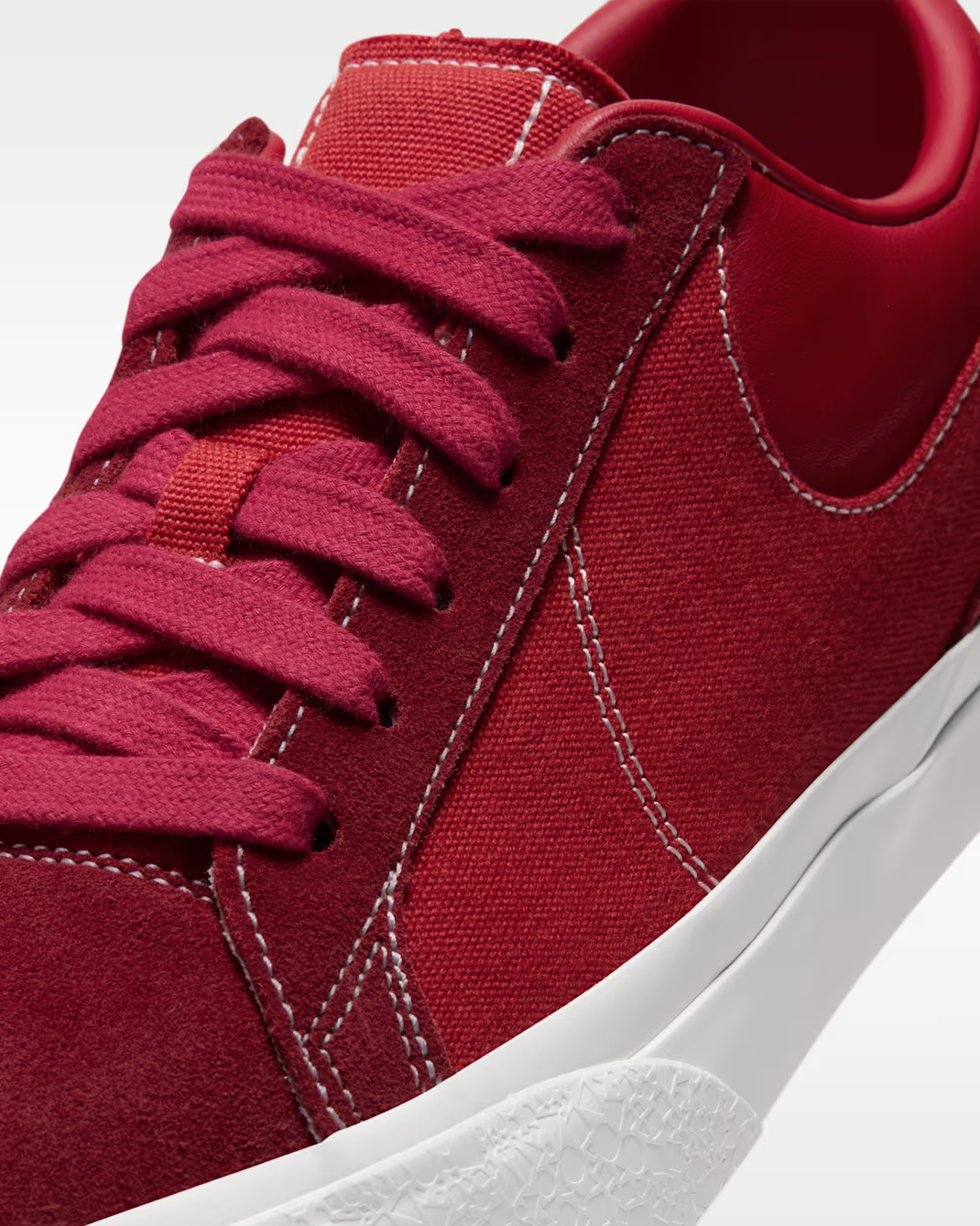 IM2523-600 Nike Blazy "Varsity Red" (Men's)