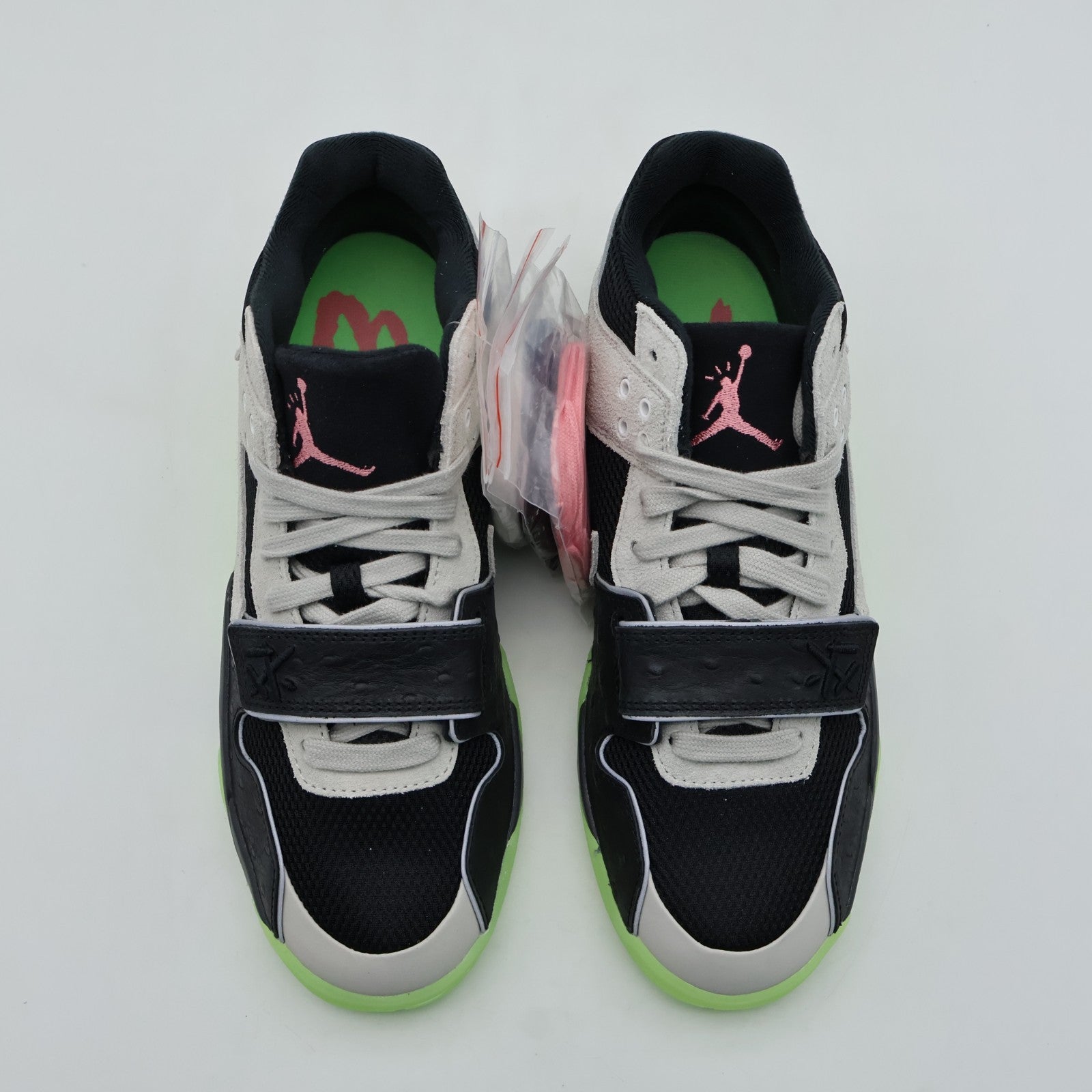 IH7971-001 Travis Scott Ã Chase B Ã Nike Jumpman Jack TR CJ1 T-Rexx (Men's)