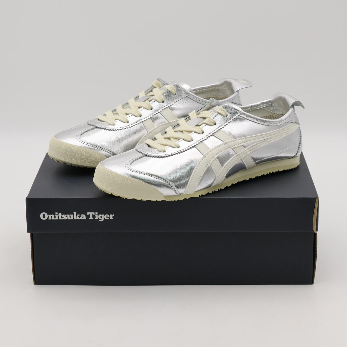 1183B566-021 Onitsuka Tiger Mexico 66 Silver Off White (Men's)