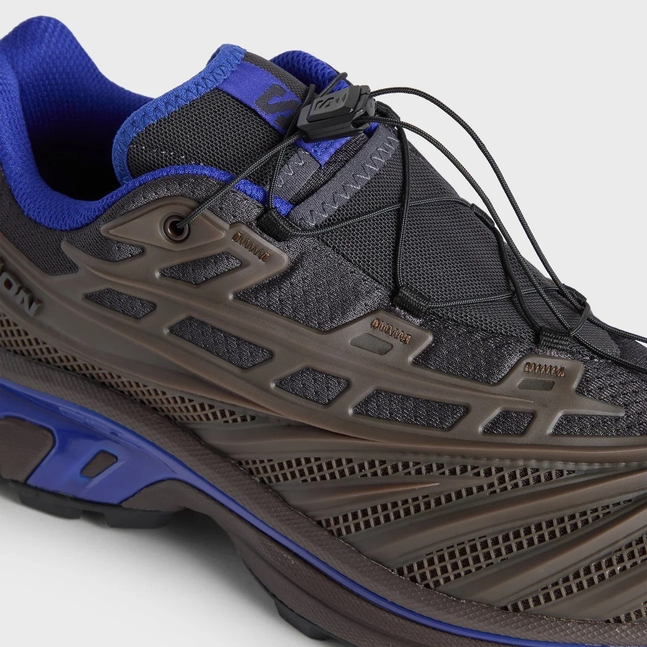 L45568900 KITH Ã Salomon XT-EVO "Black Coffee/Excalibur/Bluing" (Men's)