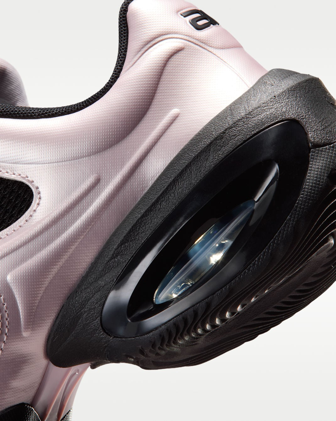 FV1920-606 Nike Women's Air Max Muse Pearl PinkBlack (Women's)