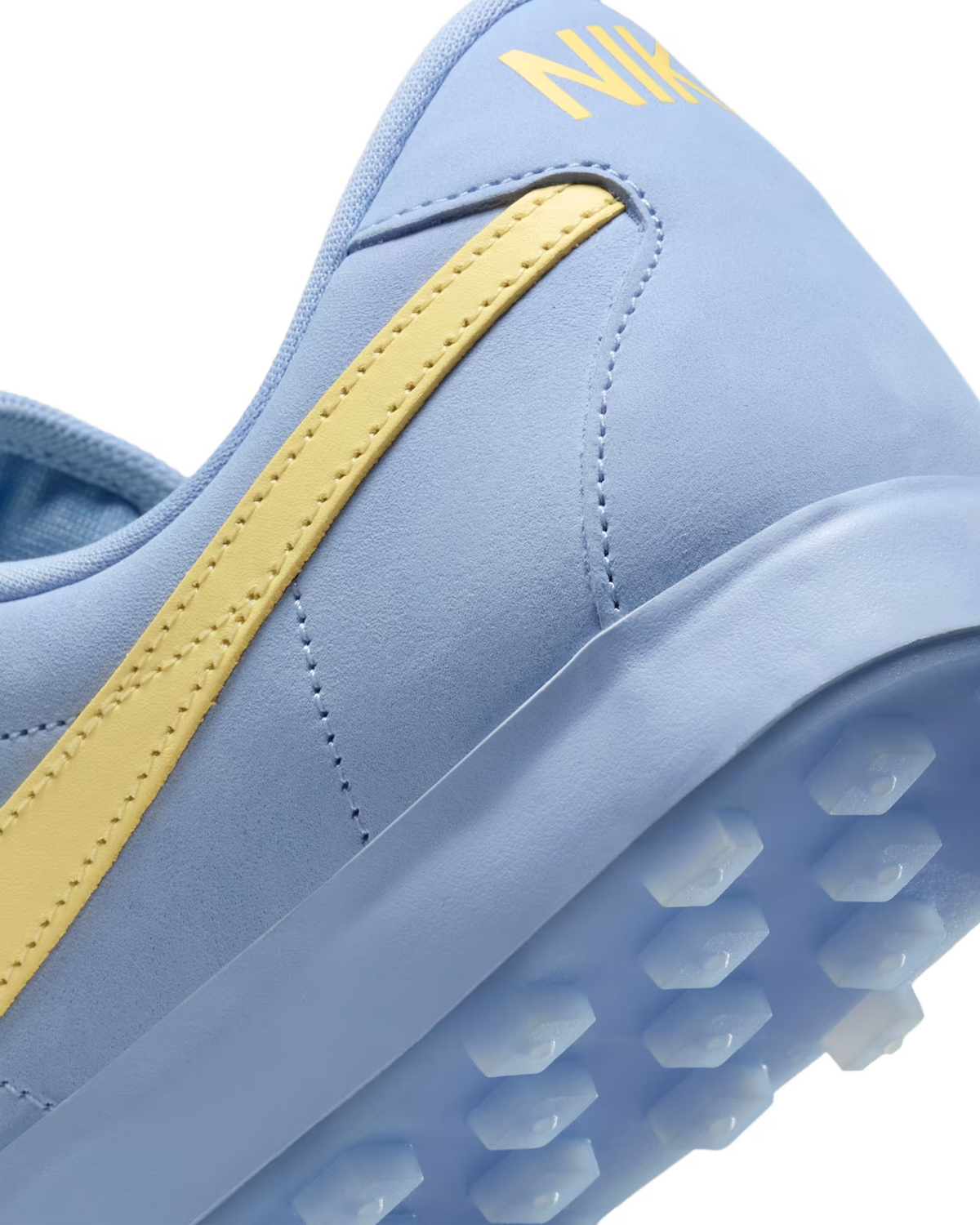 IH2341-400 Nike Astro Grabber Aluminum Soft Yellow (Men's)