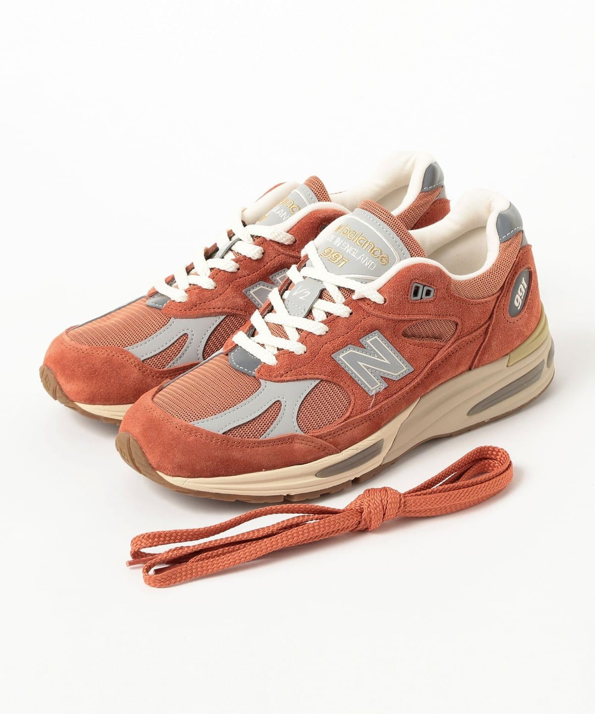U991SS2 New Balance 991V2 Vintage Sports Potters ClayRaw Sienna (Men's)