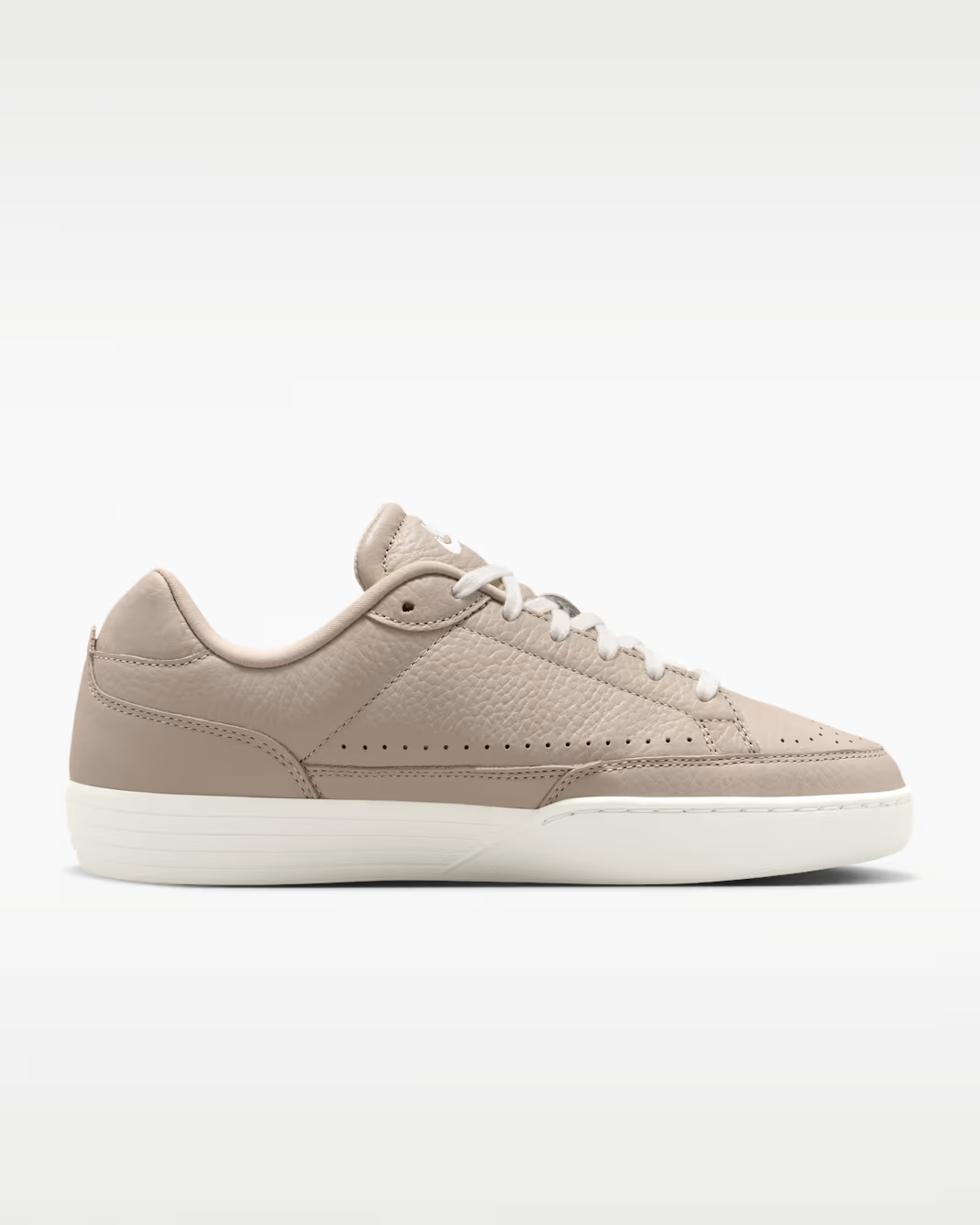 IM5955-201 Nike Tennis Center "Cream 2" (Women's)