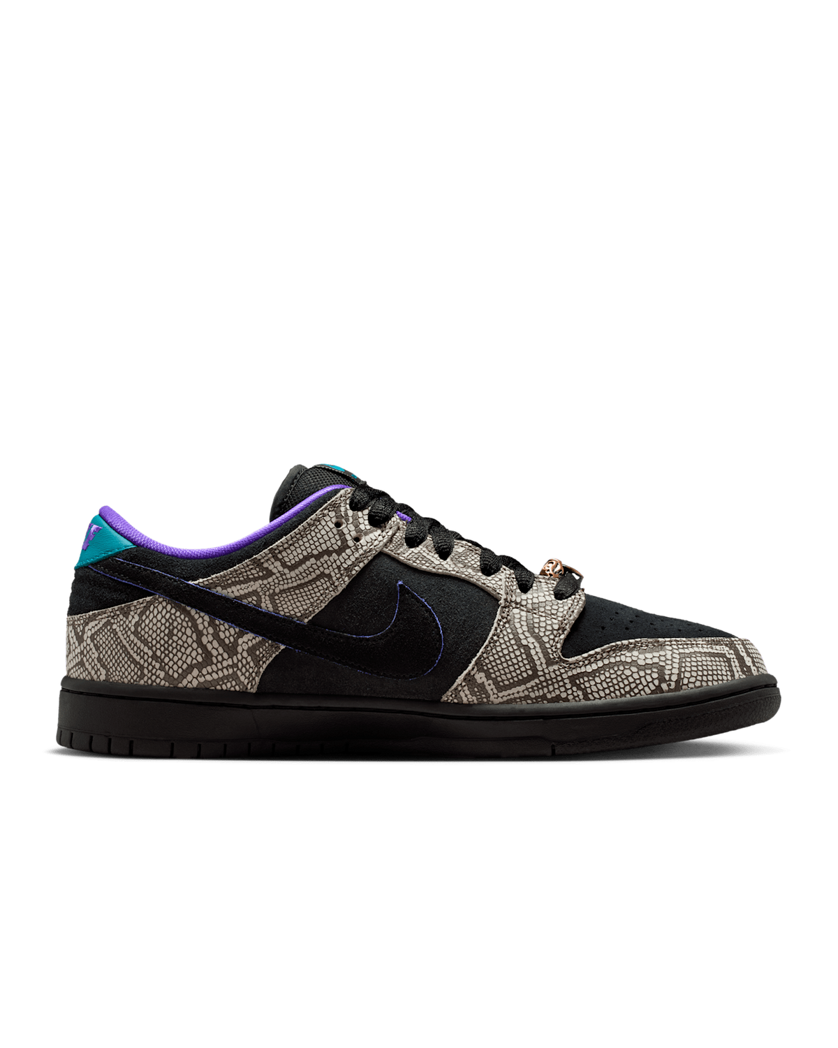 IB6208-200 Dashawn Jordan Nike SB Dunk Low Copperhead (Men's)