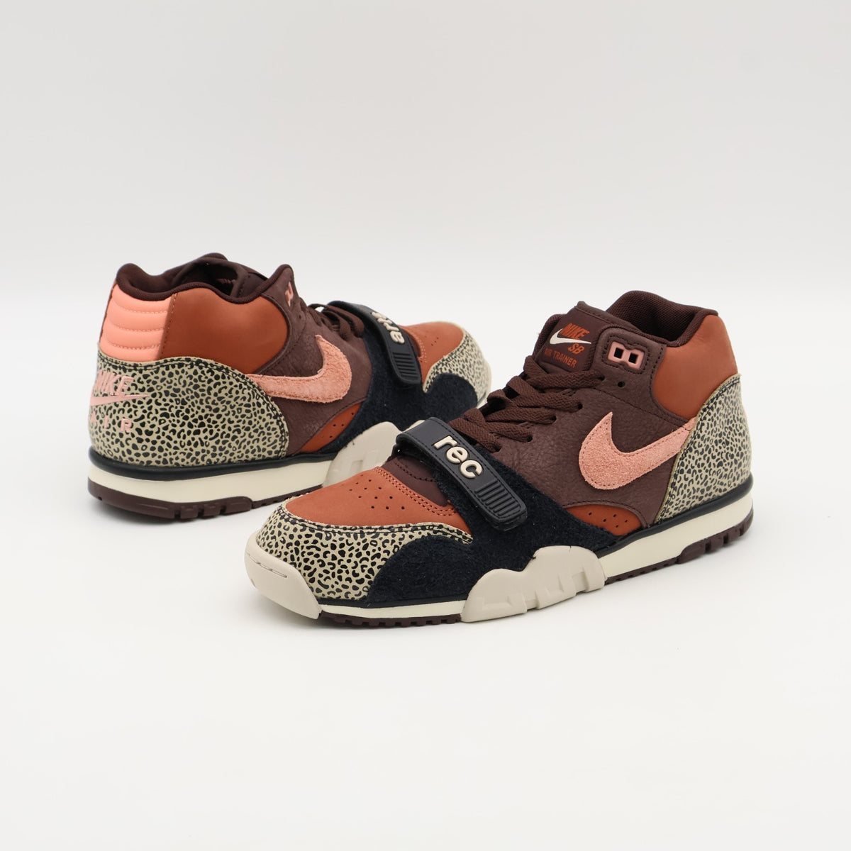 IF0501-200 Arts Rec Nike SB Air Trainer 1 Earth and Dusty Peach (Men's)
