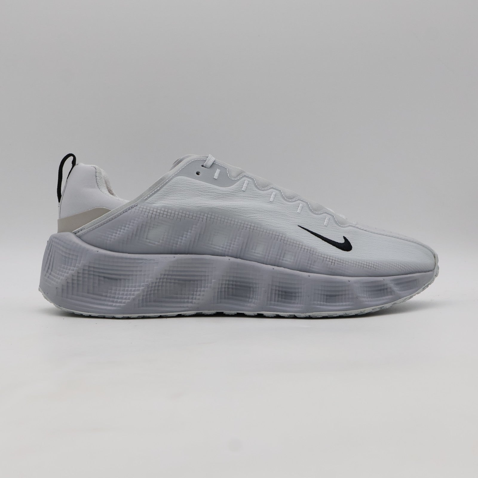 IF4456-001 Nike Vomero 18 Realtree (Men's)