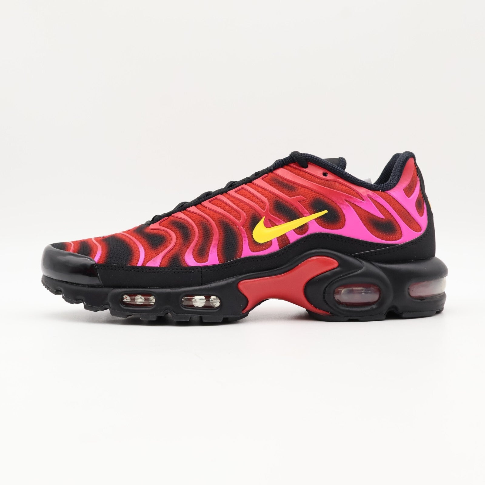 DA1472-600 Nike Air Max Plus TN Supreme University Red Black Fire Pink Maize