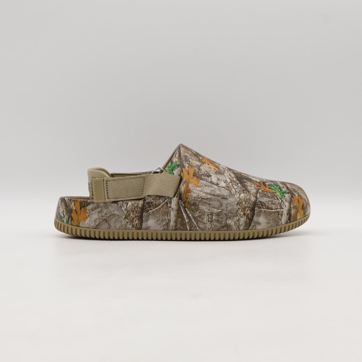 IB4360-200 Nike Calm Mule Realtree Camo IB4359-200 (Men's)