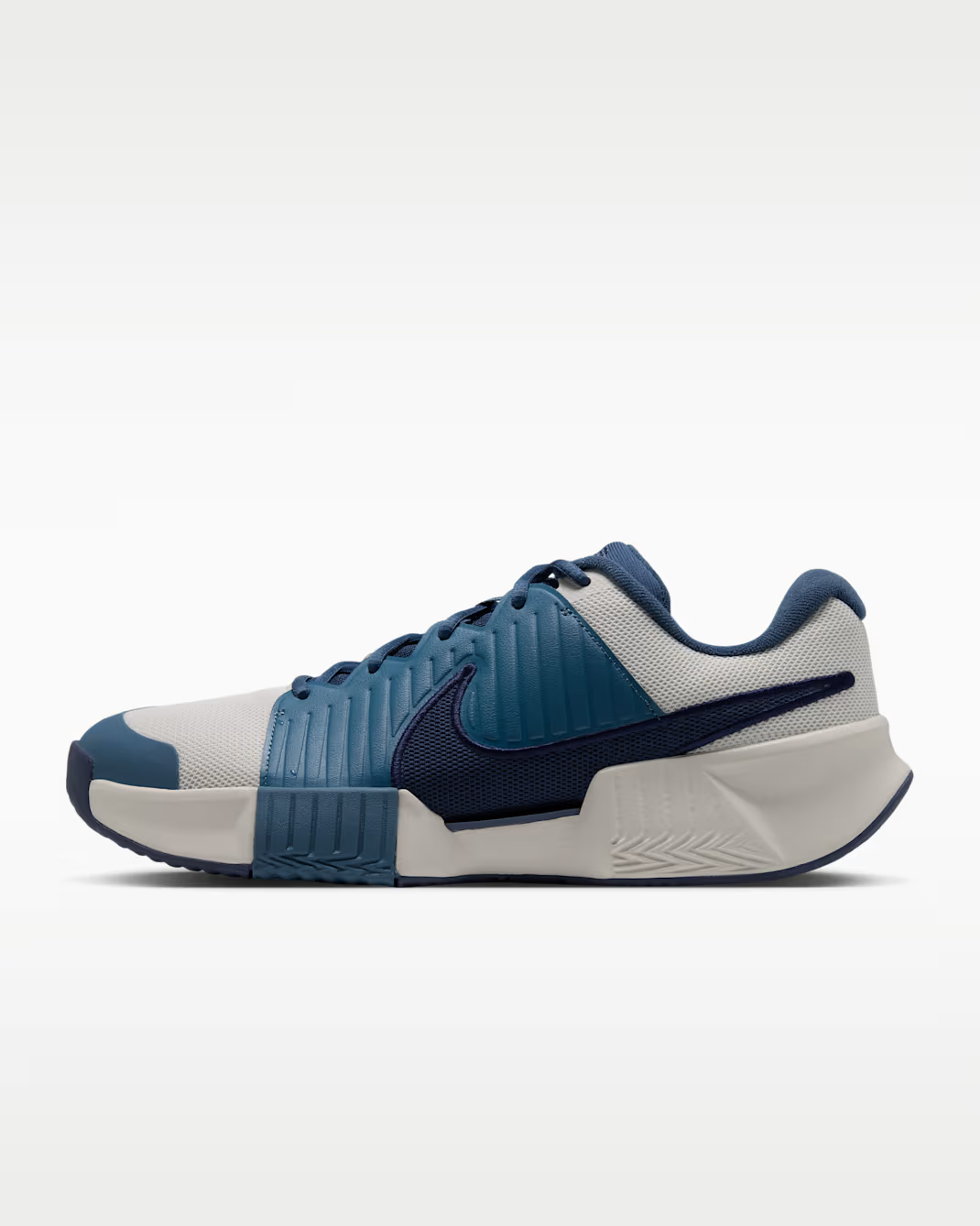 IR2776-101 Nike Zoom GP Challenge Pro "Sail/Smokey Blue/Midnight Navy" (Men's)
