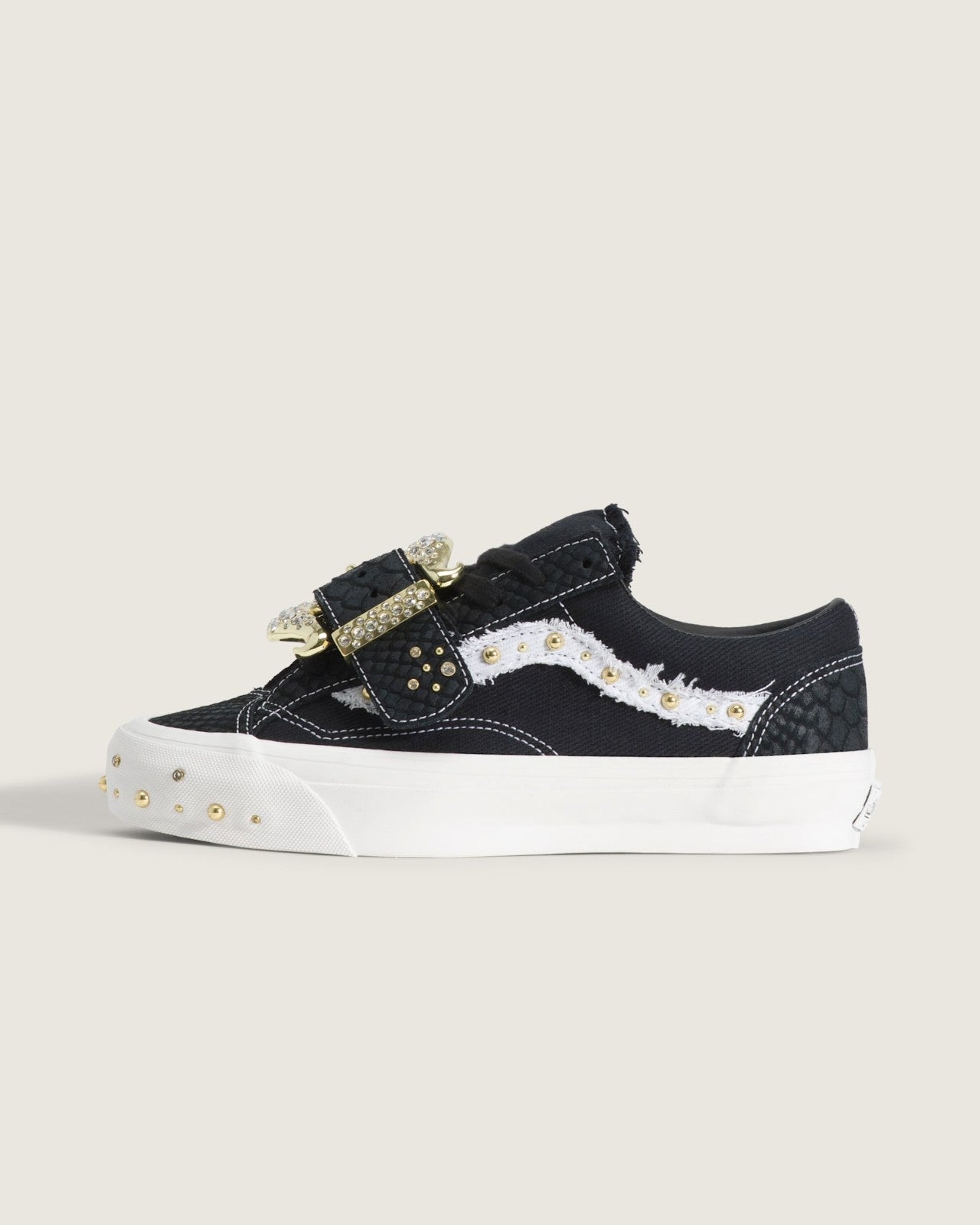 VN000ZAZHAB Metagirl Ã Vans Premium Old Skool 36 Black White (Men's)