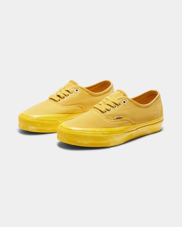 VN000CQA85W Vans Authentic Reissue 44 LX Dip Dye Lemon Chrome (Men's)