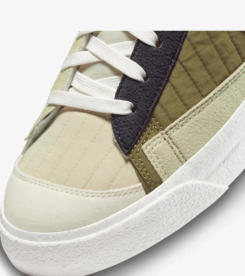 DD8024-200 Nike Blazer Mid '77 LX 'Patchwork Quilt' "Sail/Brown Kelp" (Men's)