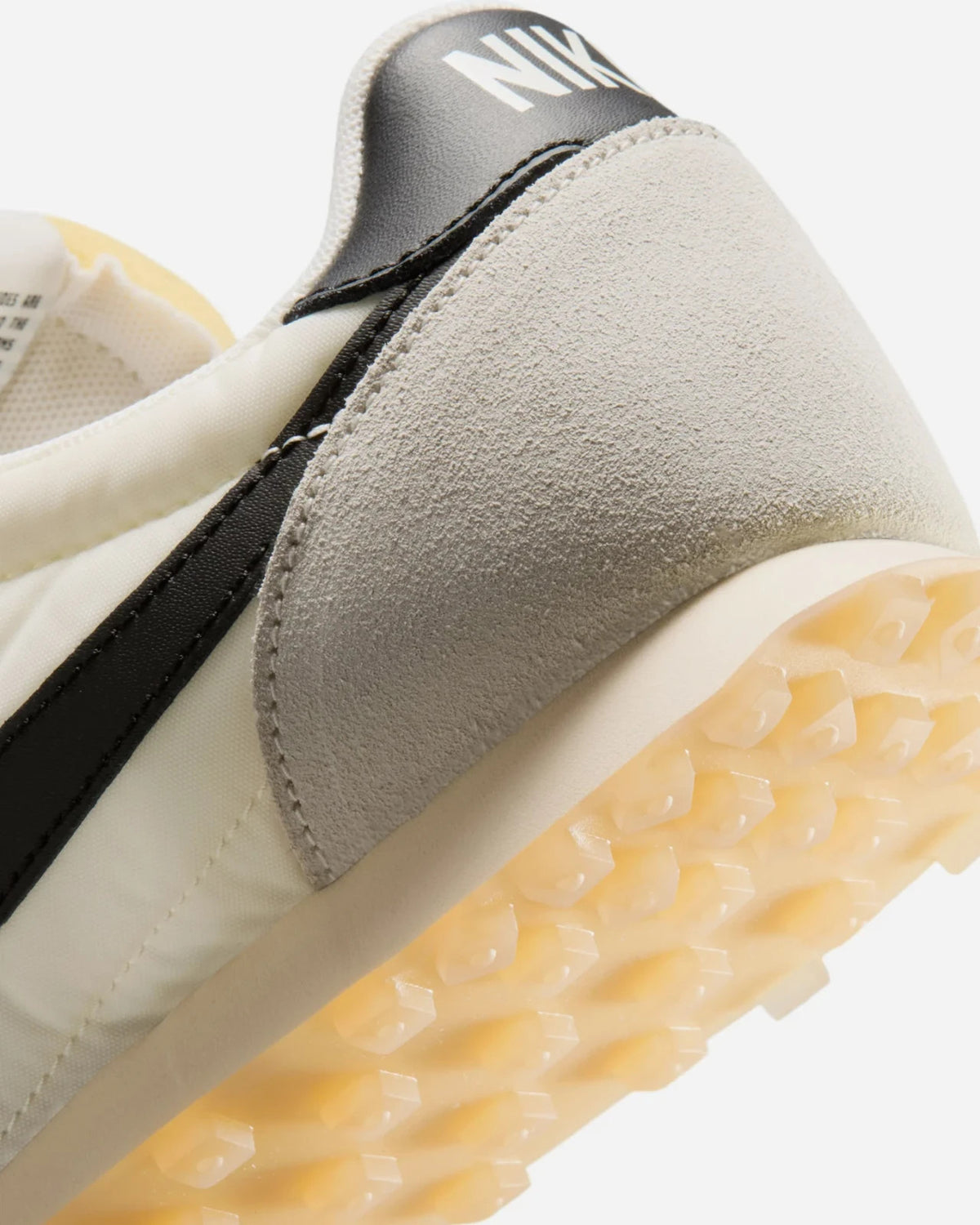 IM8658-101 Nike Waffle Racer Shoes (Men's)