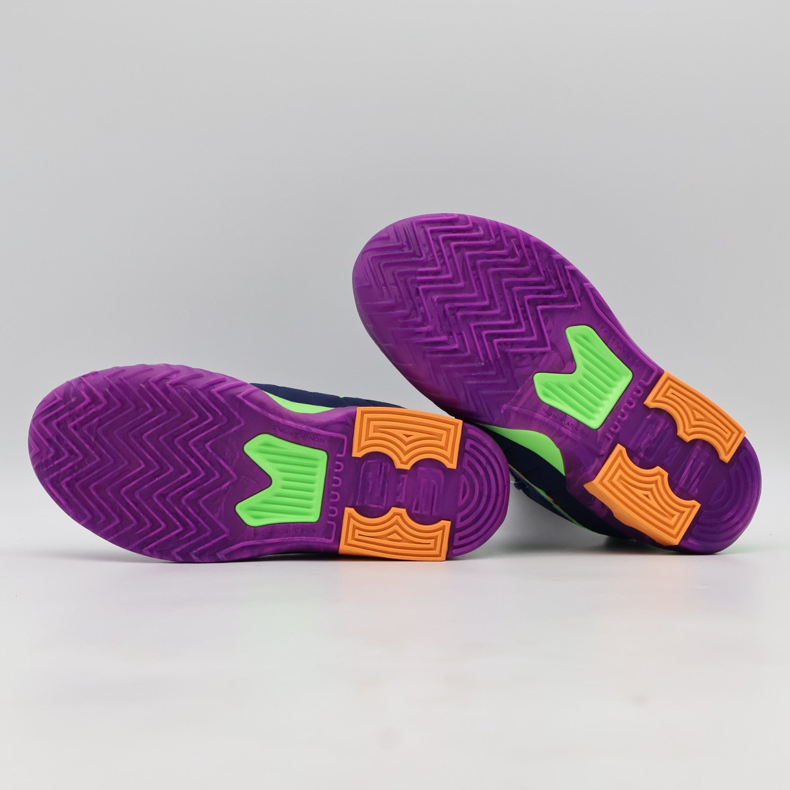 HV2269-400 Nike GS LeBron Witness 9 King Of The Court
