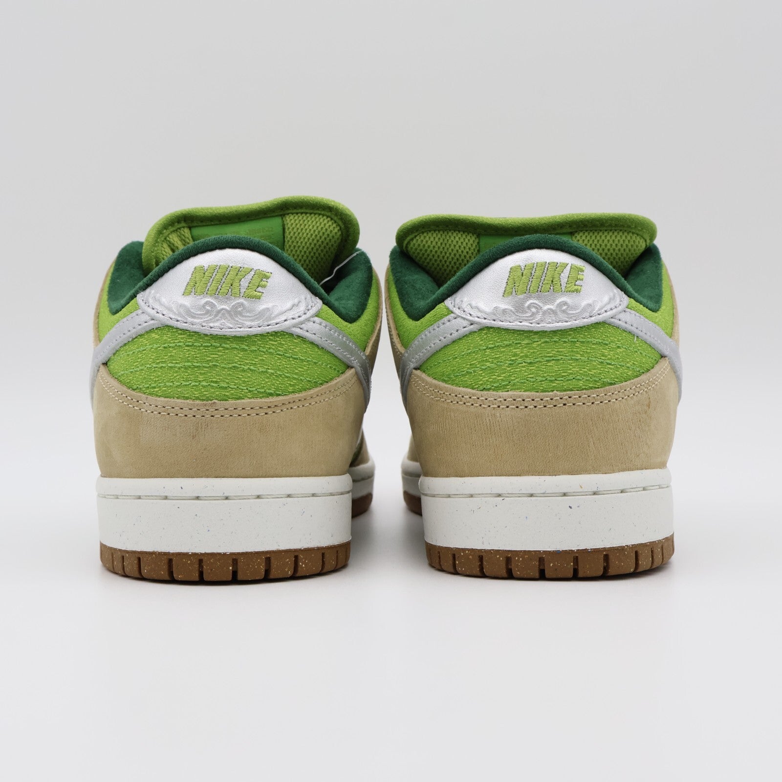 FQ7585-200 Nike SB Dunk Low Pro Escargot Sesame Metallic British Tan (Men's)