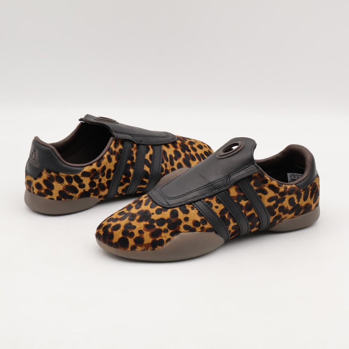 JS0298 adidas Taekwondo Mei Core Black Gum Five (Women's)