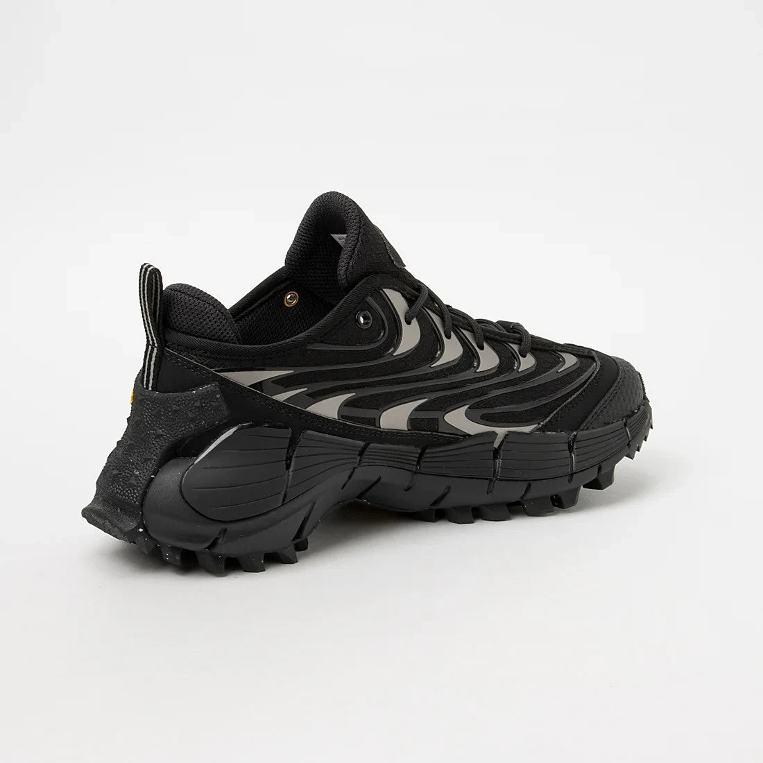100244381 Reebok ZIG KINETICA 3.5 EDGE "BLACK/GREY3" (Men's)