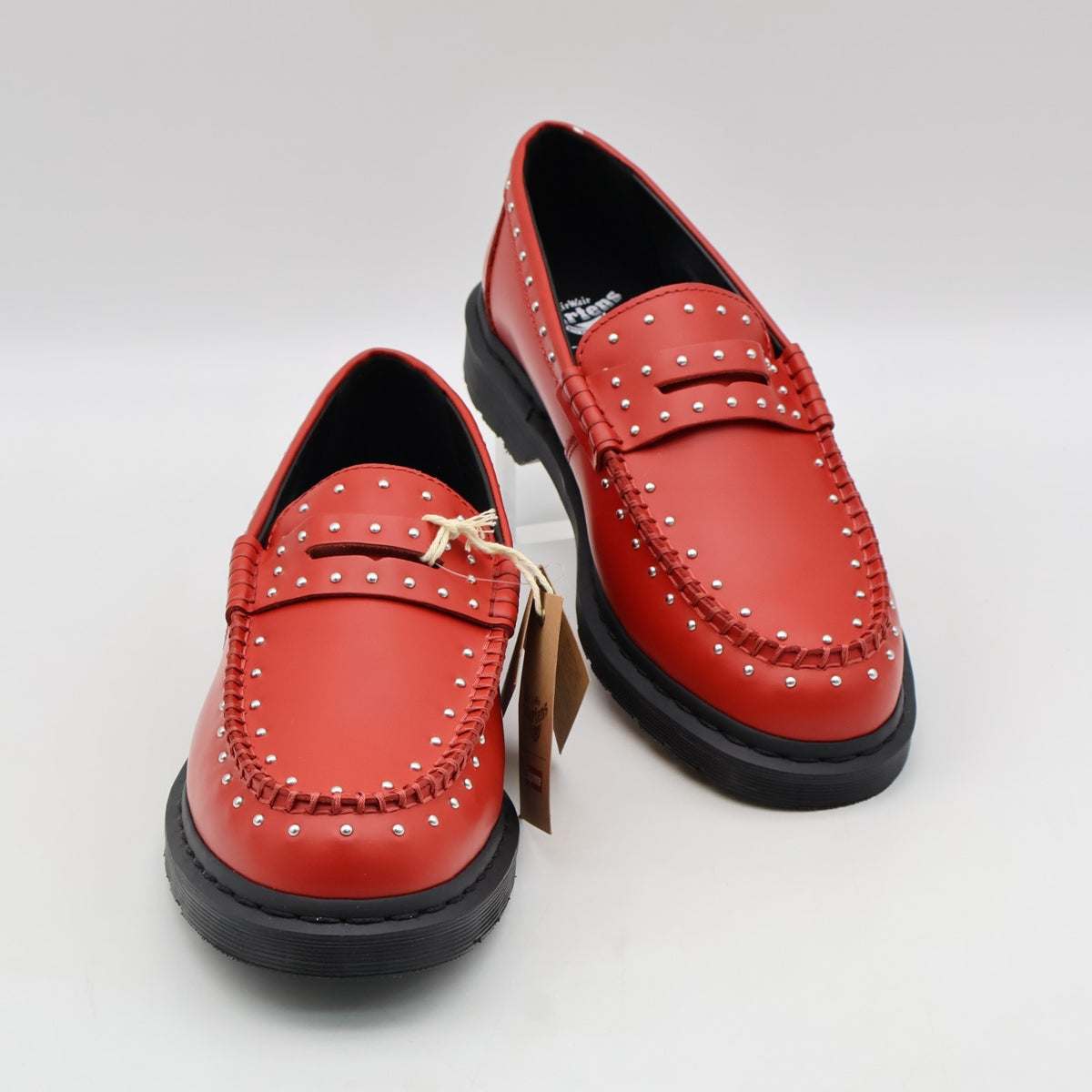 41873600 Supreme Ã Dr.Martens Studded Penton Loafer Red 25SS Week 13 (Men's)