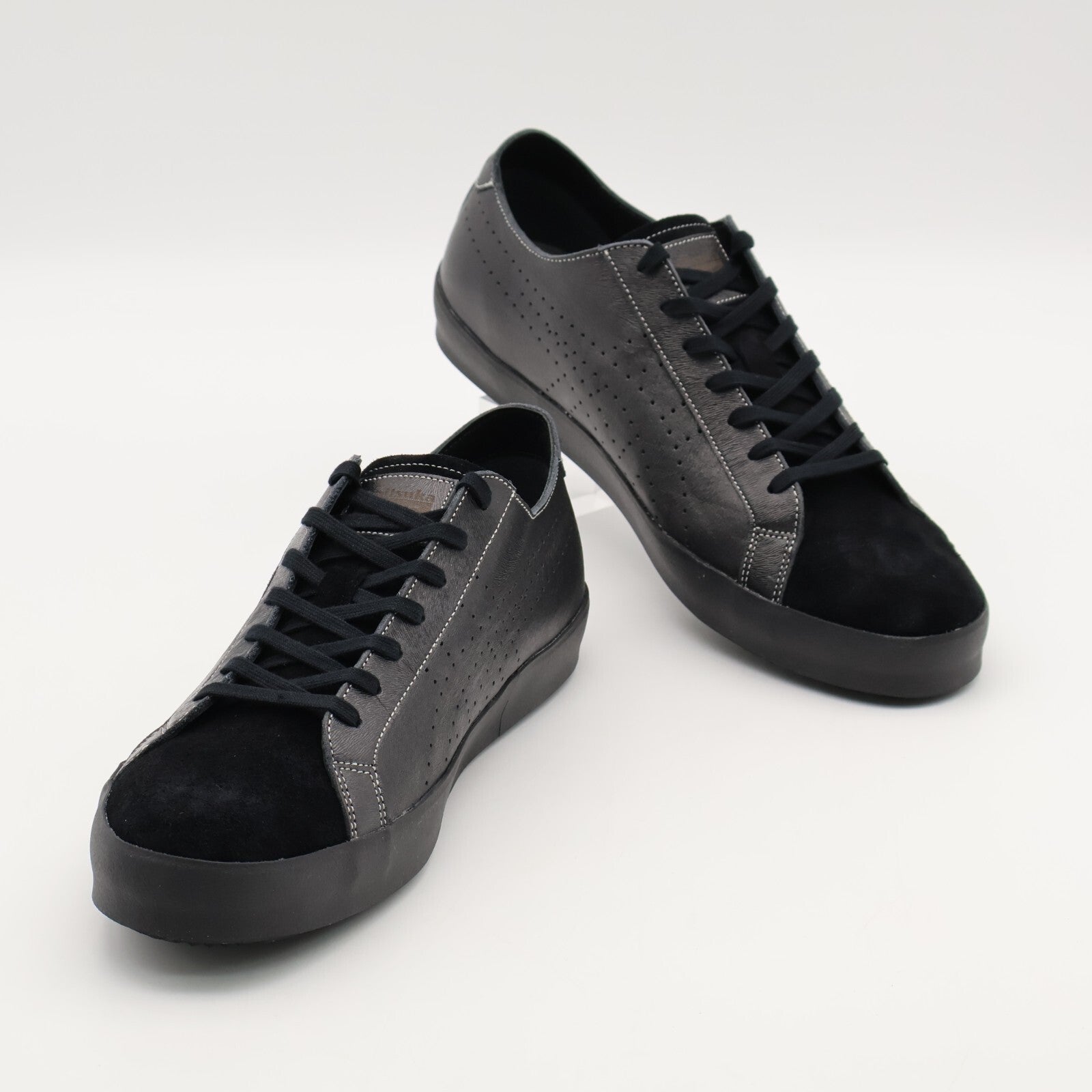 1183C510-001  Onitsuka Tiger NIPPON MADE Fabre Deluxe Lo CL Black Black (Men's)