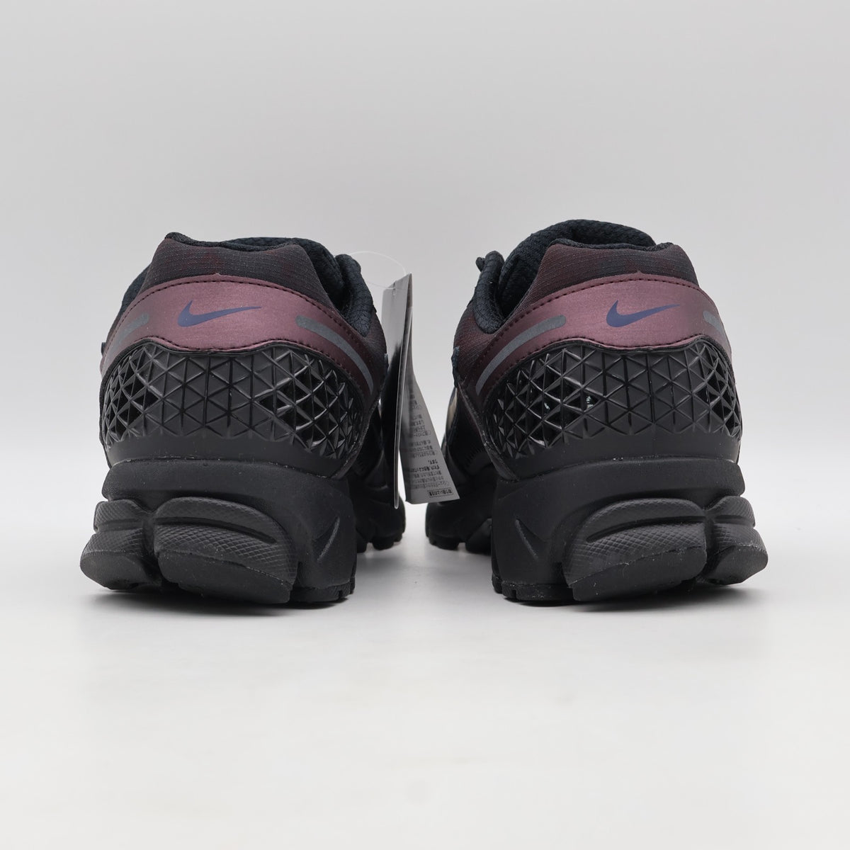 HQ4052-600 Nike Zoom Vomero 5 Burgundy Crush Midnight Navy Black (Women's)