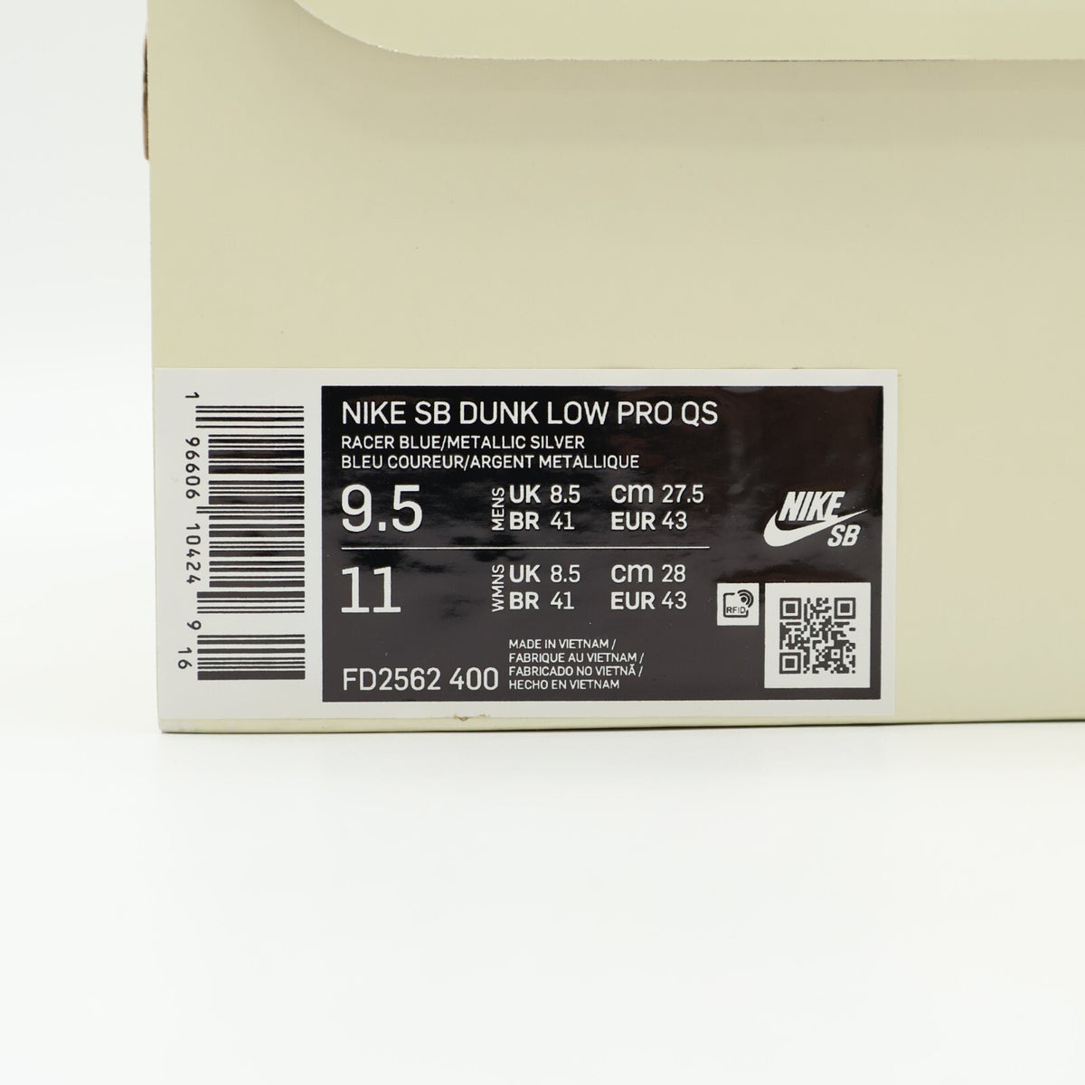 FD2562-400 APRIL SKATEBOARDS Nike SB Dunk Low Pro QS Turbo Green Silver (Men's)