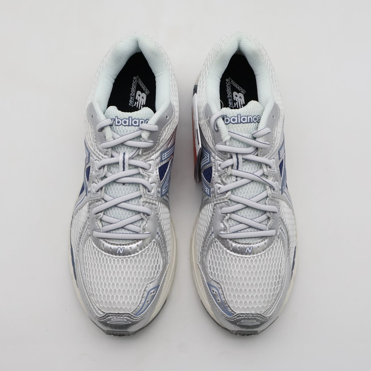 ML860GG2 New Balance 860V2 Arctic Grey Metallic Silver (Men's)