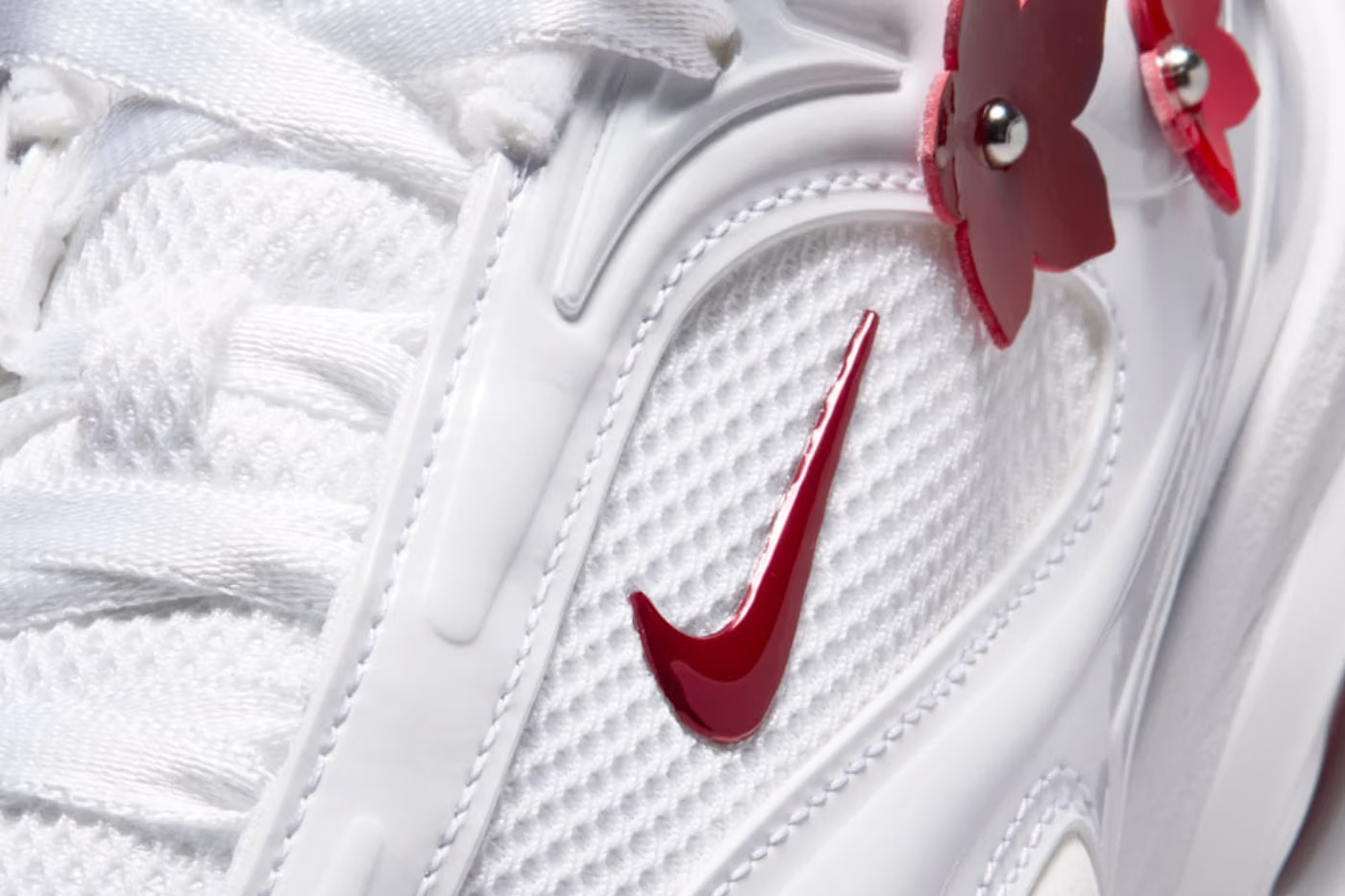 IR8633-100 Nike Air Max Muse Floral Pack "White/University Red" (Women's)