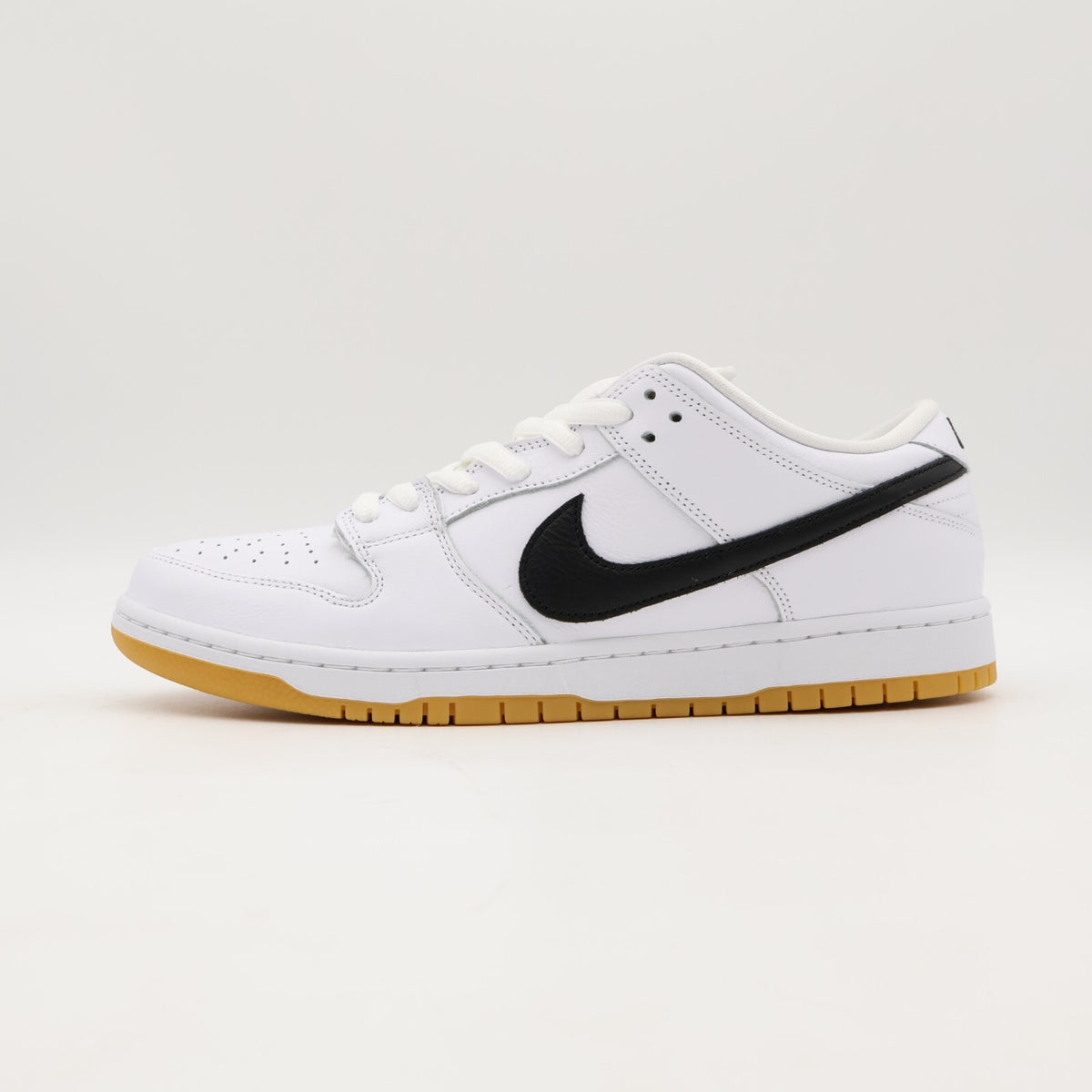 CD2563-101 Nike Dunk Low SB White Gum Black Gum Light Brown (Men's)