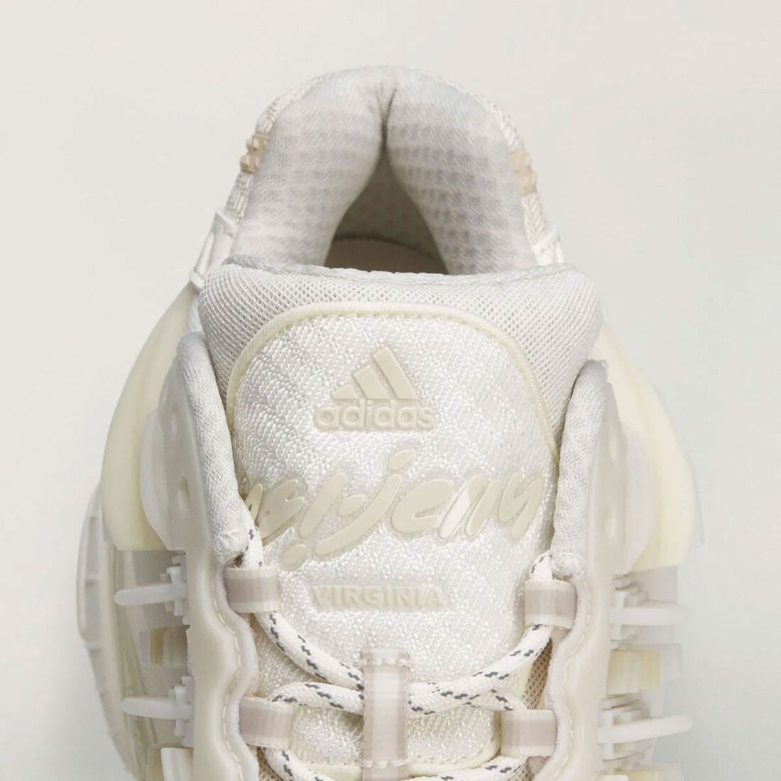 KH6730 Pharrell Williams Ã adidas Adistar Jellyfish "Triple White" (Men's)