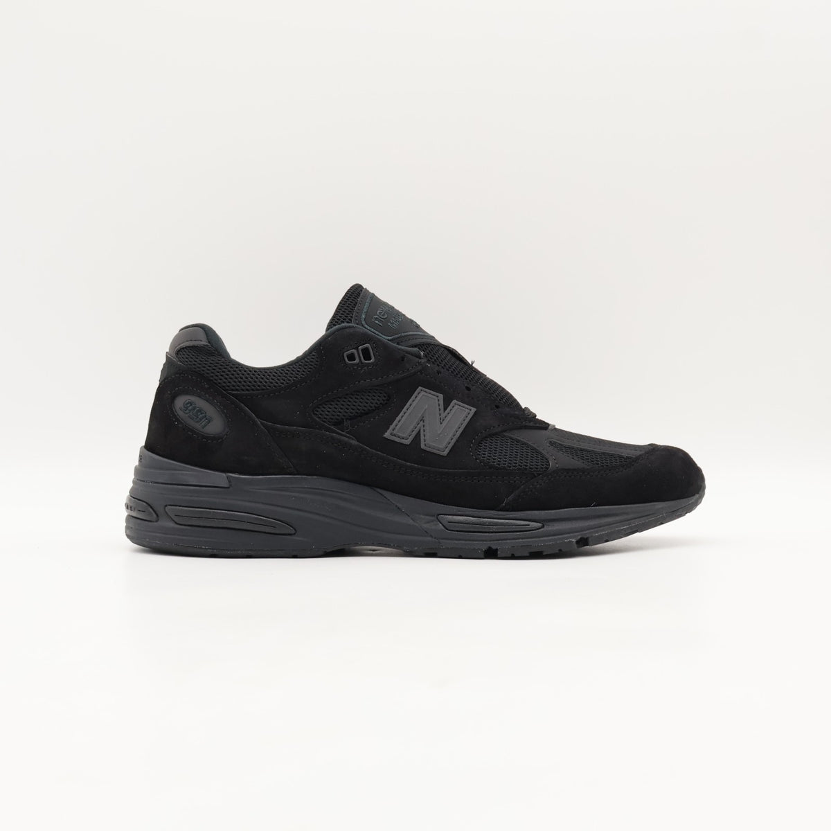 U991KK2 New Balance 991V2 Triple Black (Men's)