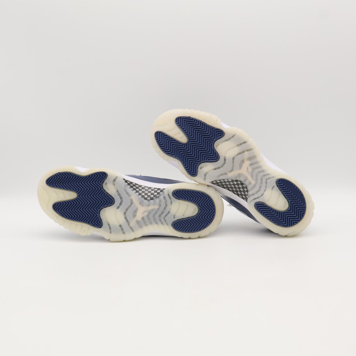 FV5104-104 Nike Air Jordan 11 Retro Low Diffused Blue (Men's)