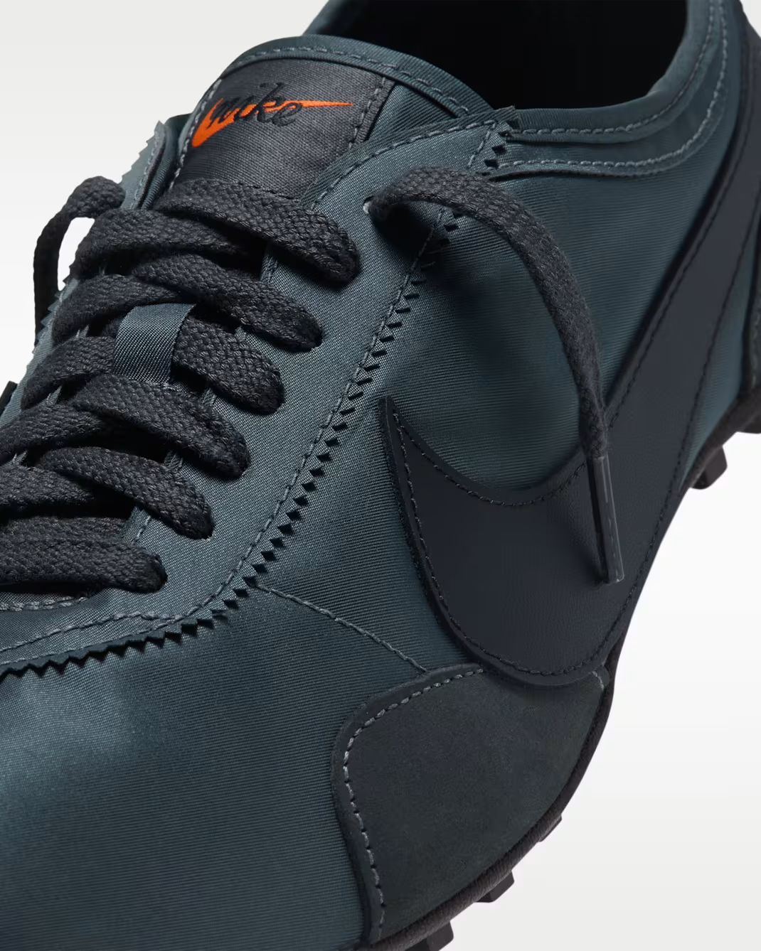 IX3952-002 Nike MOON SHOE OG (Men's)